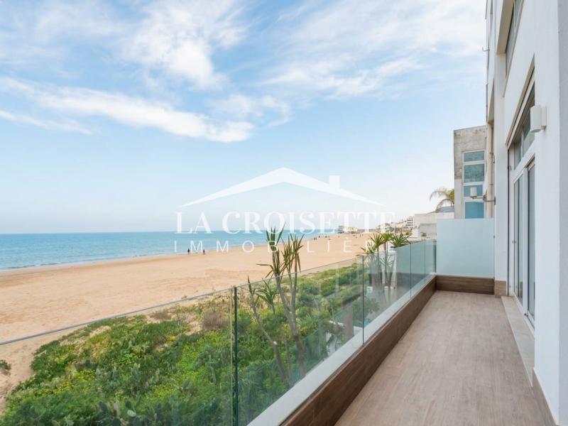 Duplex S+3 avec terrasse vue sur mer à La Marsa